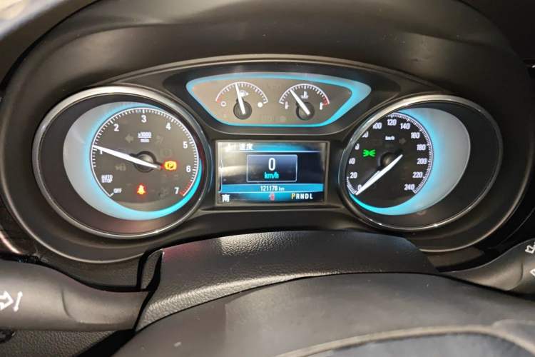 Used Buick Envision 2016 28T Four-Wheel Drive Elite Version Instrument Cluster