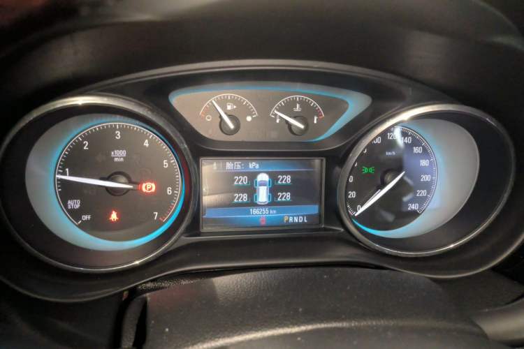Used Buick Envision 2016 20T Two-Wheel-Drive Elite Model Instrument Cluster