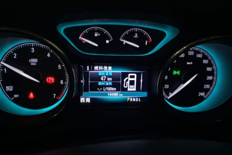 Used Buick Envision 2016 28T Four-Wheel Drive Elite Version Instrument Cluster