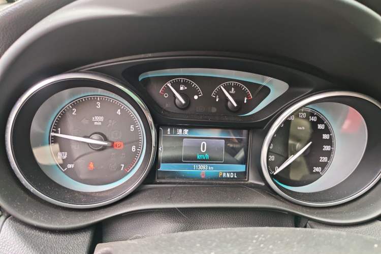Used Buick Envision 2016 20T Two-Wheel-Drive Elite Model Instrument Cluster