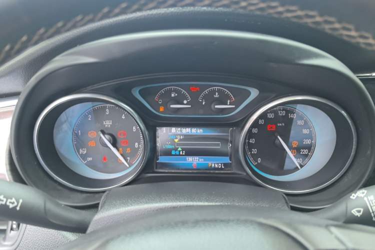Used Buick Envision 2016 20T Two-Wheel-Drive Elite Model Instrument Cluster