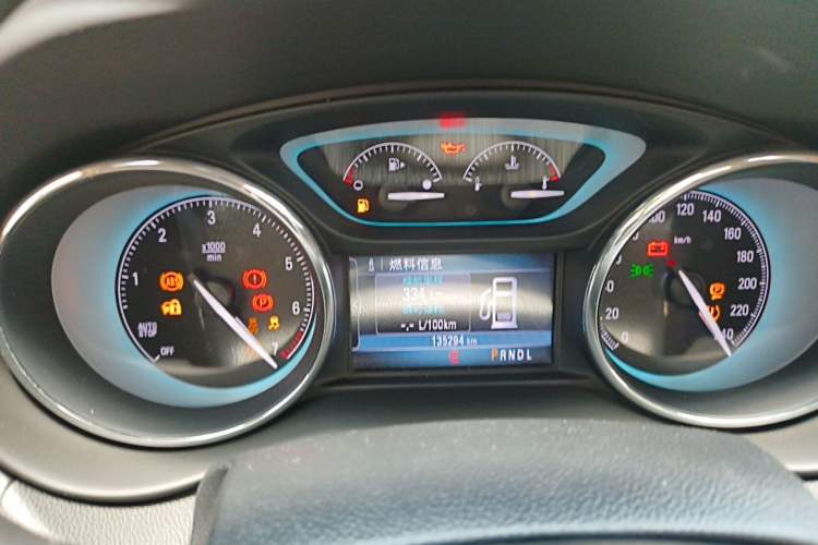 Used Buick Envision 2016 20T Two-Wheel-Drive Elite Model Instrument Cluster