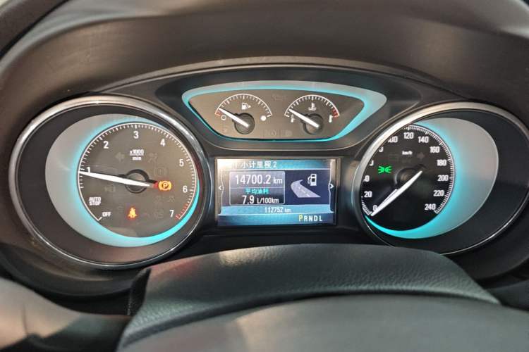 Used Buick Envision 2016 20T Two-Wheel-Drive Elite Model Instrument Cluster