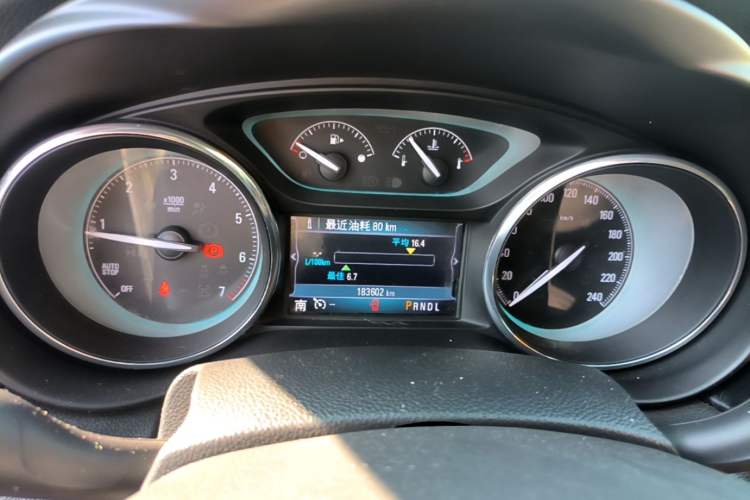 Used Buick Envision 2016 28T Four-Wheel Drive Elite Version Instrument Cluster