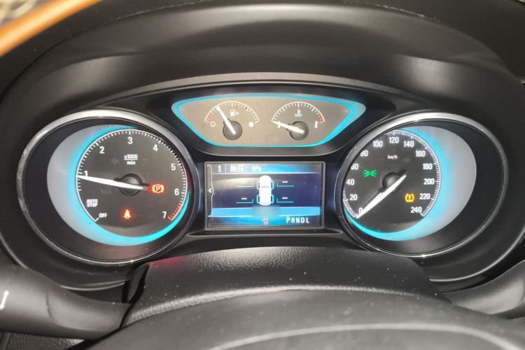 Used Buick Envision 2016 20T Two-Wheel-Drive Elite Model Instrument Cluster