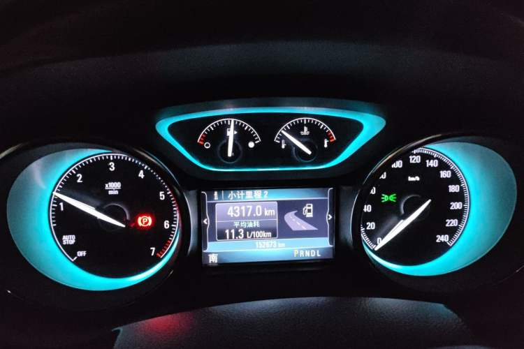 Used Buick Envision 2016 28T Four-Wheel Drive Elite Version Instrument Cluster