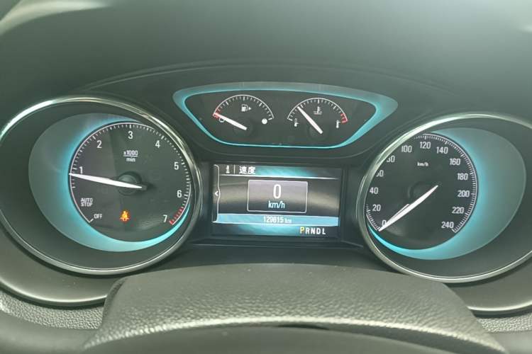 Used Buick Envision 2016 20T Two-Wheel-Drive Elite Model Instrument Cluster