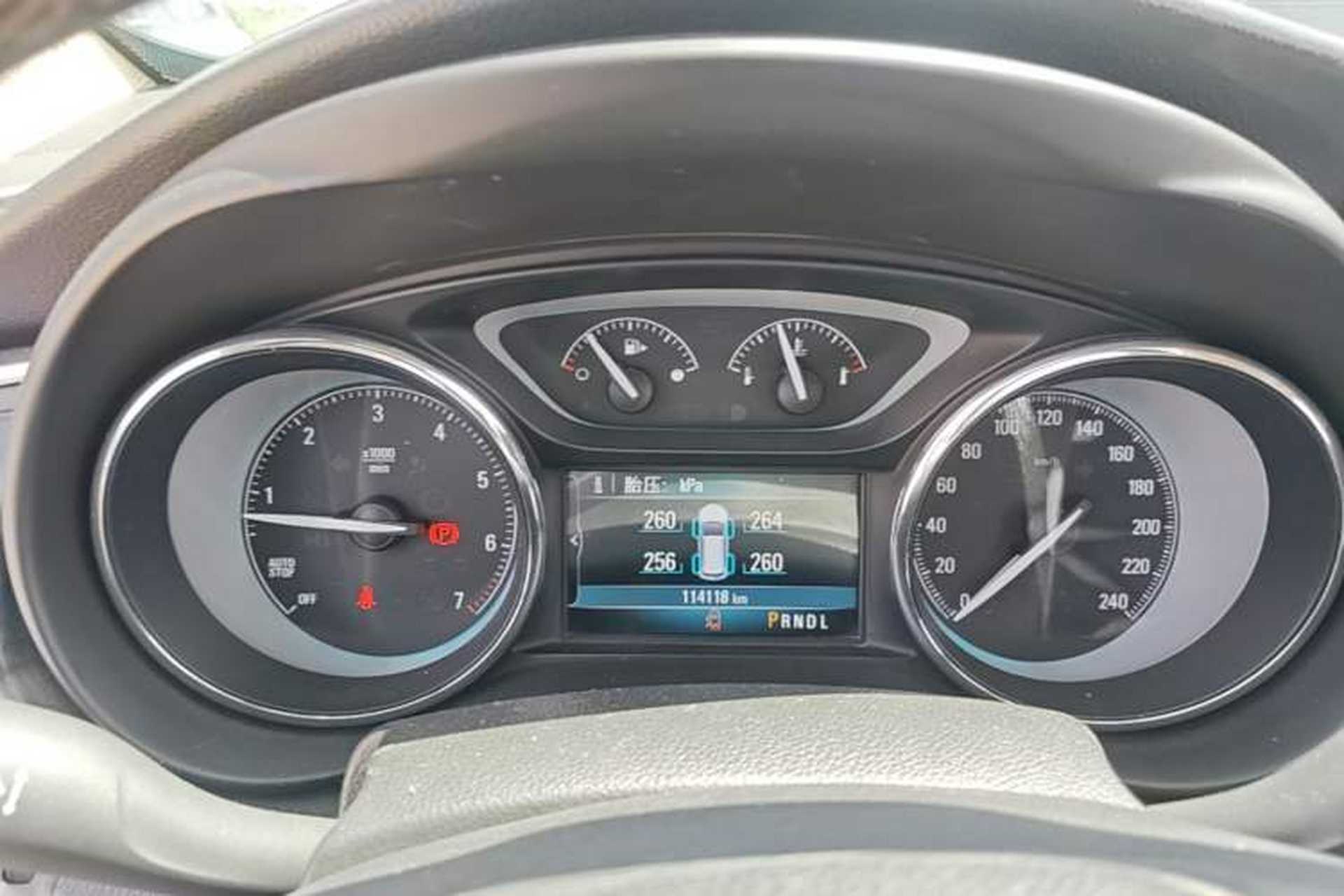 Used Buick Envision 2016 20T Two-Wheel-Drive Elite Model Instrument Cluster