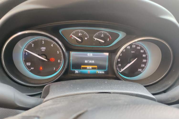 Used Buick Envision 2016 20T Two-Wheel-Drive Elite Model Instrument Cluster