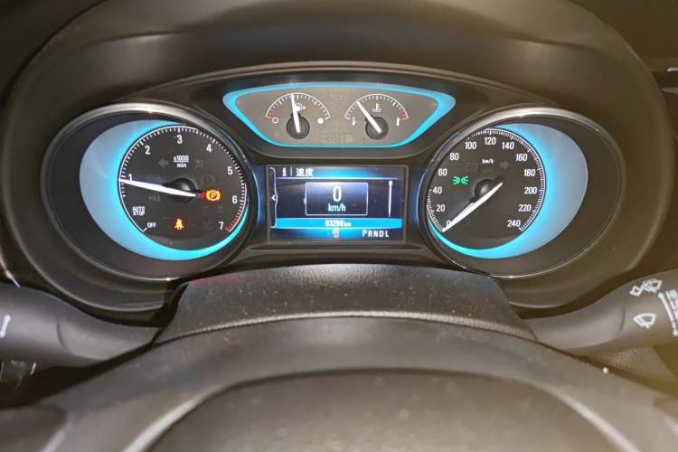 Used Buick Envision 2016 20T Two-Wheel-Drive Elite Model Instrument Cluster