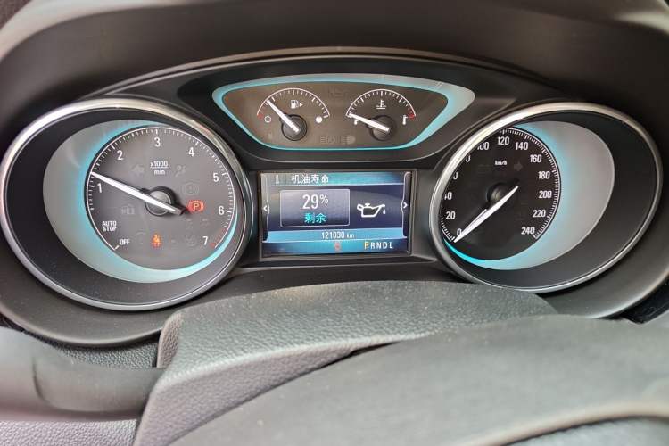 Used Buick Envision 2016 20T Two-Wheel-Drive Elite Model Instrument Cluster
