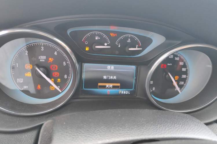 Used Buick Envision 2016 20T Two-Wheel-Drive Elite Model Instrument Cluster