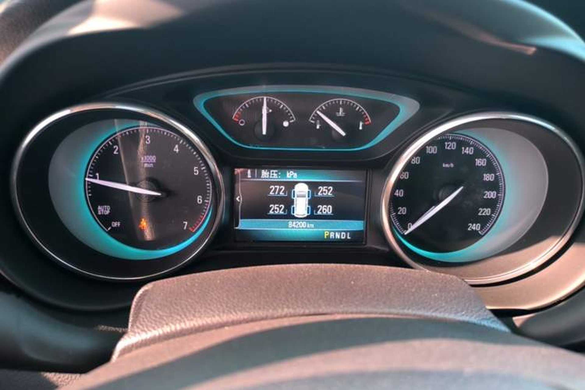 Used Buick Envision 2016 20T Two-Wheel-Drive Elite Model Instrument Cluster