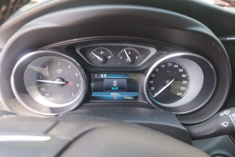 Used Buick Envision 2016 20T Two-Wheel-Drive Elite Model Instrument Cluster