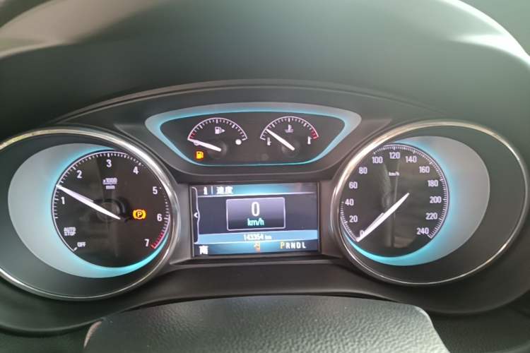 Used Buick Envision 2016 28T Four-Wheel Drive Elite Version Instrument Cluster