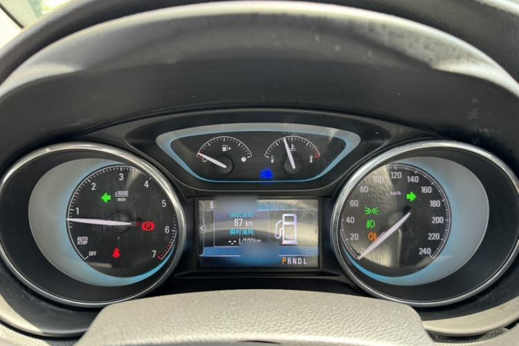 Used Buick Envision 2016 20T Two-Wheel-Drive Elite Model Instrument Cluster
