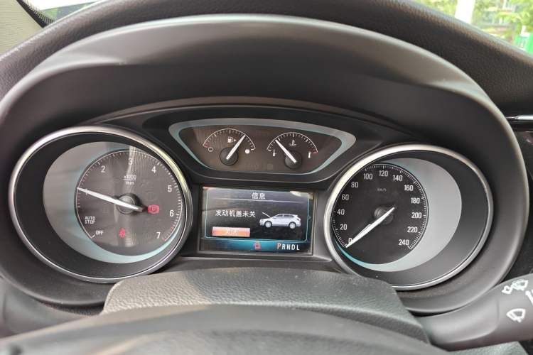Used Buick Envision 2016 20T Two-Wheel-Drive Elite Model Instrument Cluster