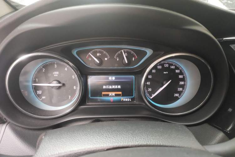 Used Buick Envision 2016 20T Two-Wheel-Drive Elite Model Instrument Cluster