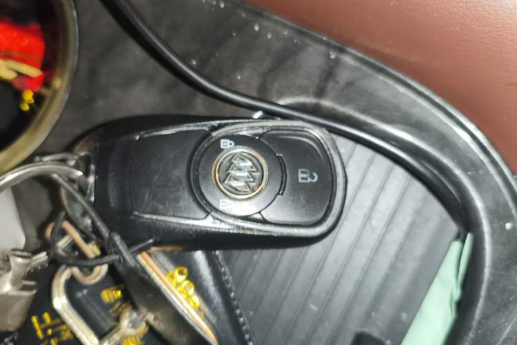 Used Buick Envision 2016 20T Two-Wheel-Drive Elite Model Interior 1
