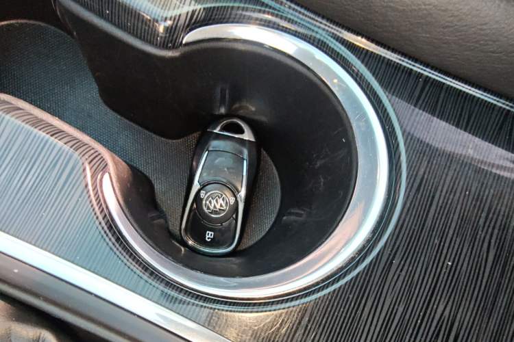 Used Buick Envision 2016 20T Two-Wheel-Drive Elite Model Interior 1