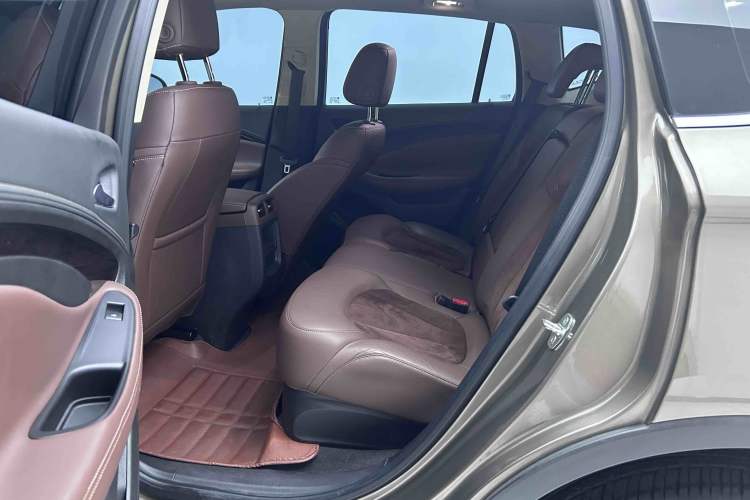 Used Buick Envision 2016 20T Two-Wheel-Drive Elite Model Interior 2