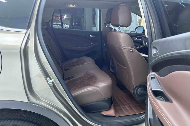 Used Buick Envision 2016 20T Two-Wheel-Drive Elite Model Interior 4