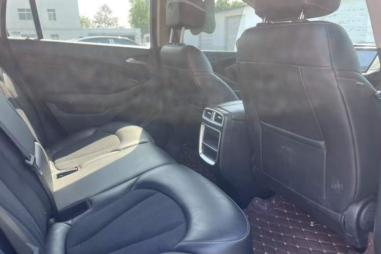 Used Buick Envision 2016 20T Two-Wheel Drive Leading Version Interior 7