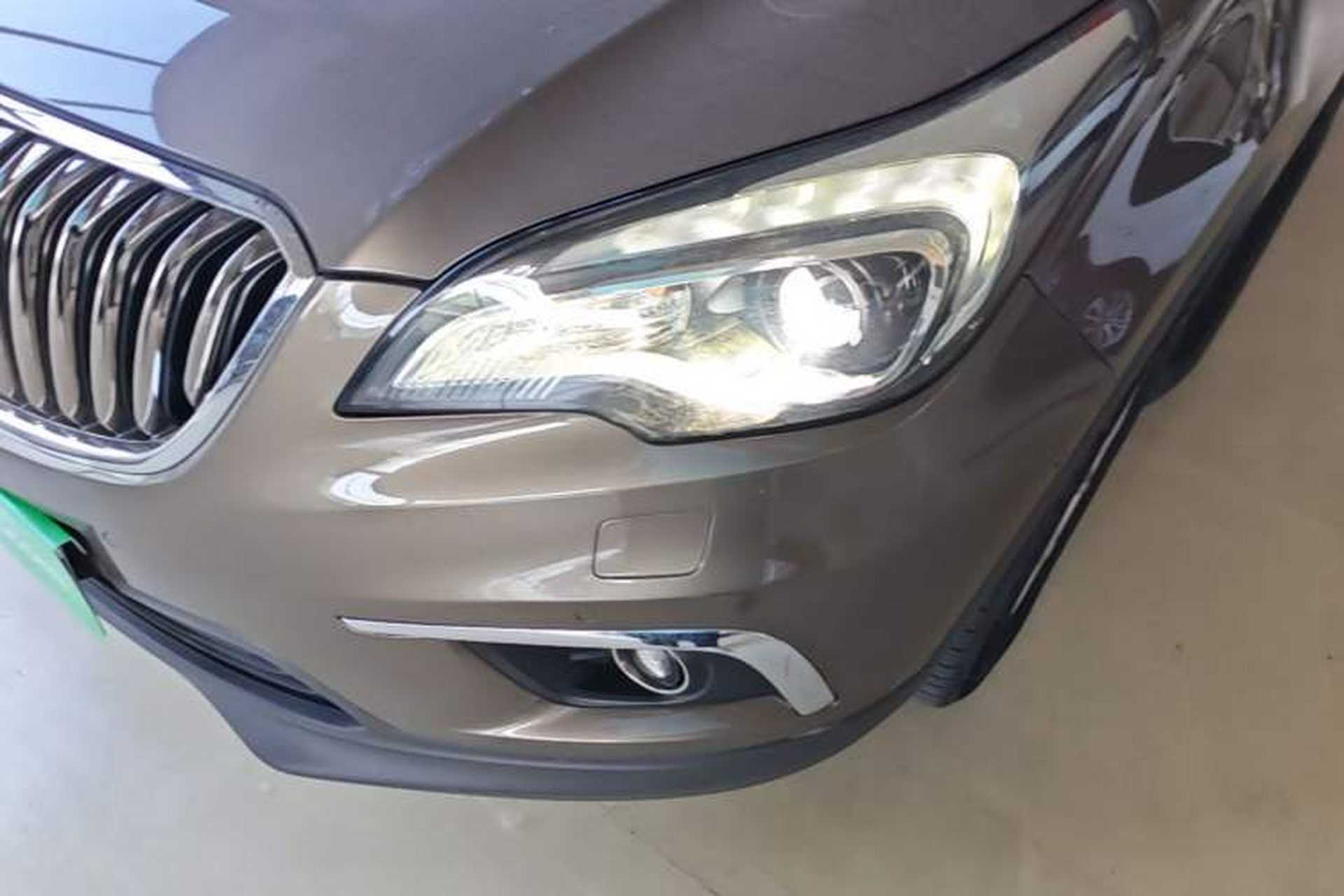Used Buick Envision 2016 28T Four-Wheel Drive Luxury Model Left Front Headlight