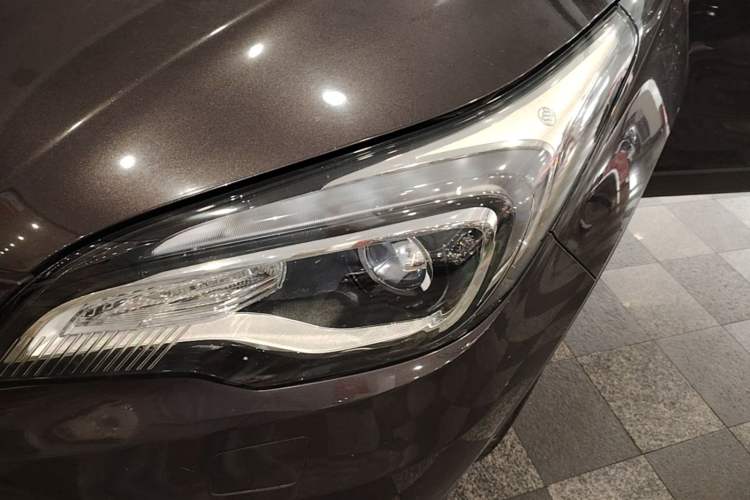 Used Buick Envision 2016 28T Four-Wheel Drive Elite Version Left Front Headlight