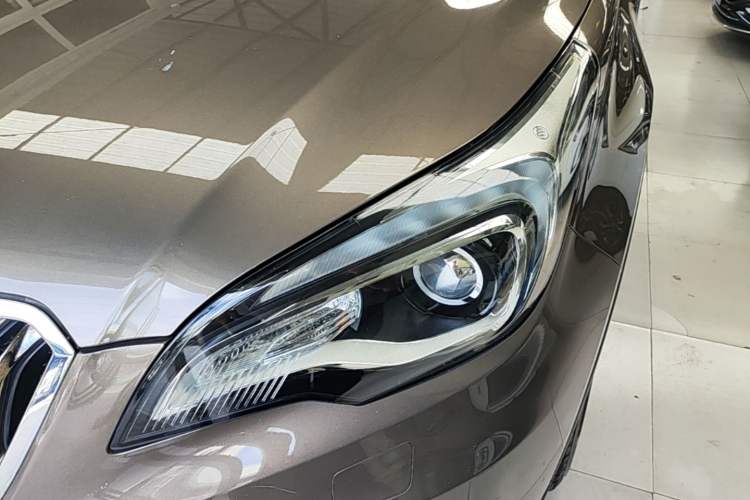 Used Buick Envision 2016 28T Four-Wheel Drive Elite Version Left Front Headlight