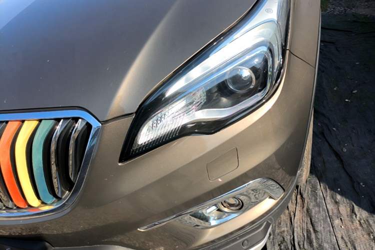 Used Buick Envision 2016 28T Four-Wheel Drive Elite Version Left Front Headlight