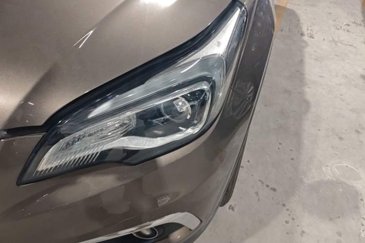 Used Buick Envision 2016 20T Two-Wheel Drive Leading Version Left Front Headlight