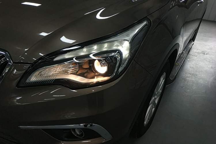Used Buick Envision 2016 20T Two-Wheel-Drive Elite Model Left Front Headlight