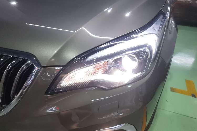 Used Buick Envision 2016 28T Four-Wheel Drive Elite Version Left Front Headlight