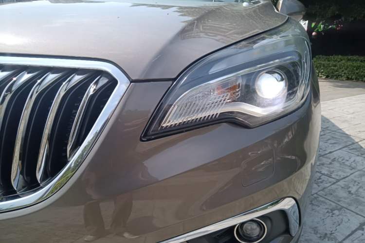Used Buick Envision 2016 28T Four-Wheel Drive Elite Version Left Front Headlight