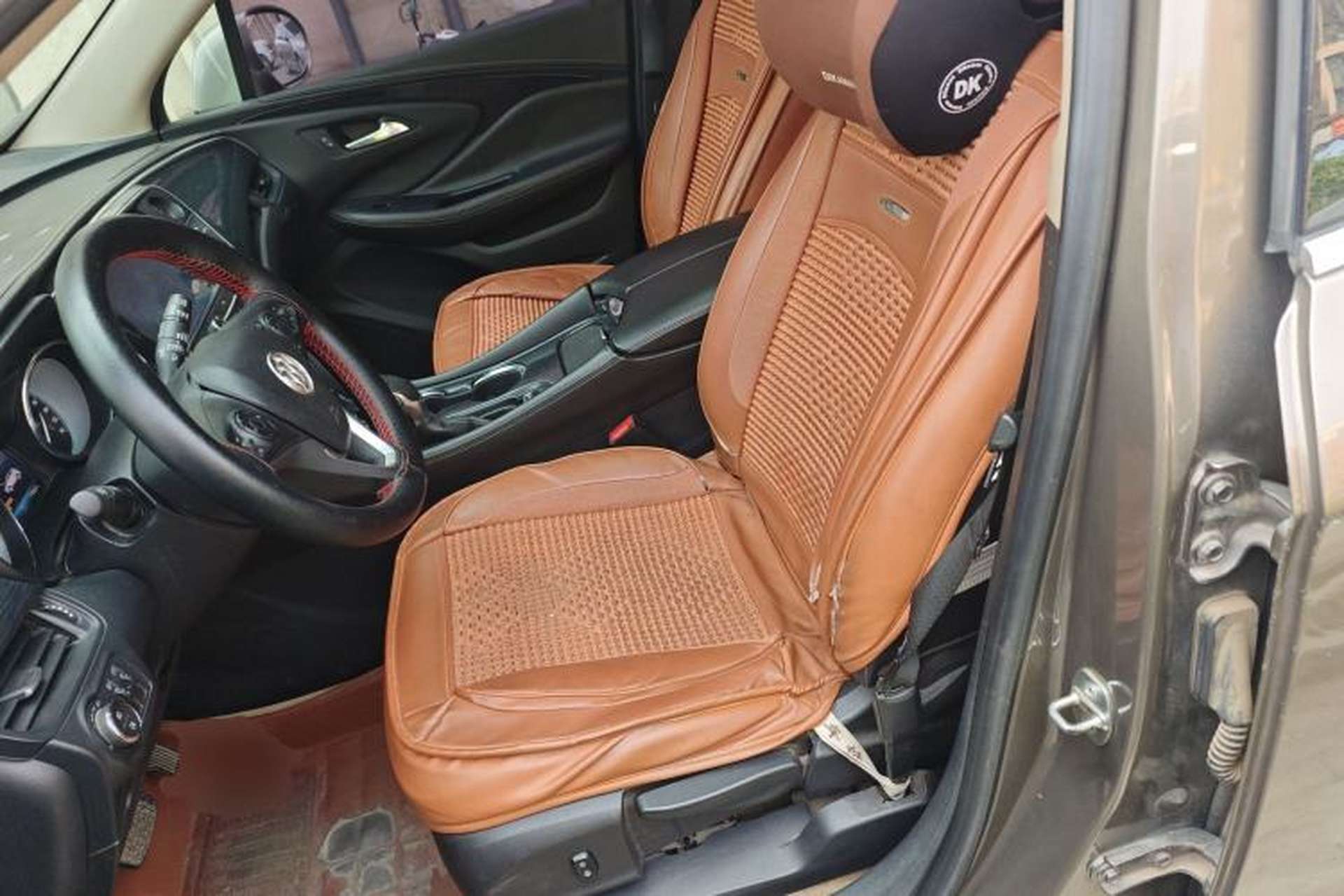 Used Buick Envision 2016 20T Two-Wheel Drive Leading Version Left Front Seat