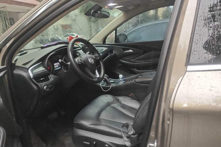 Used Buick Envision 2016 20T Two-Wheel-Drive Elite Model Left Front Seat