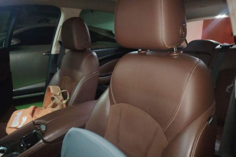 Used Buick Envision 2016 20T Four-Wheel Drive Luxury Model Left Front Seat