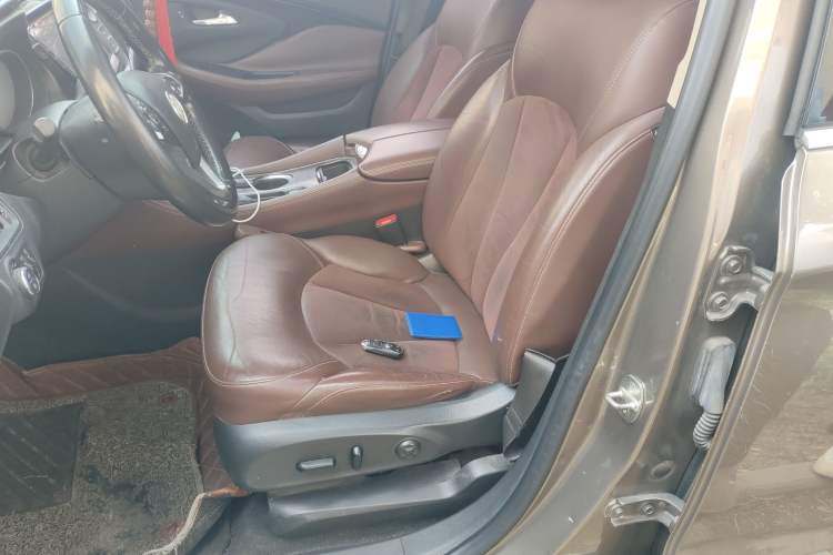 Used Buick Envision 2016 20T Two-Wheel-Drive Elite Model Left Front Seat