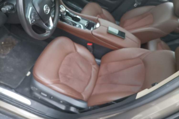 Used Buick Envision 2016 28T Four-Wheel Drive Elite Version Left Front Seat