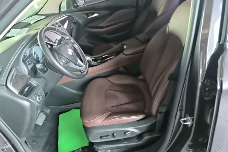 Used Buick Envision 2016 20T Two-Wheel-Drive Elite Model Left Front Seat