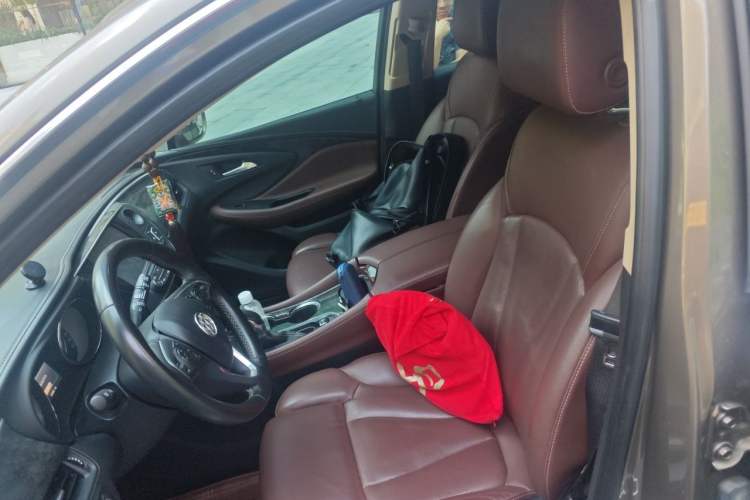 Used Buick Envision 2016 28T Four-Wheel Drive Luxury Model Left Front Seat