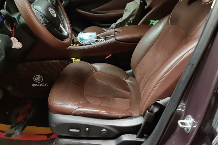 Used Buick Envision 2016 20T Two-Wheel-Drive Elite Model Left Front Seat