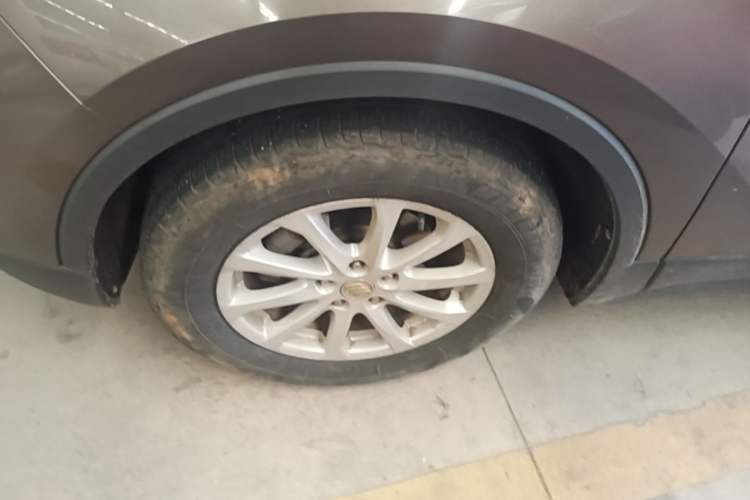 Used Buick Envision 2016 20T Two-Wheel Drive Leading Version Left Front Wheel Hub