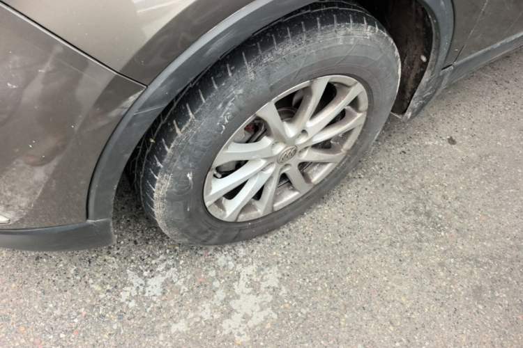Used Buick Envision 2016 20T Two-Wheel-Drive Elite Model Left Front Wheel Hub