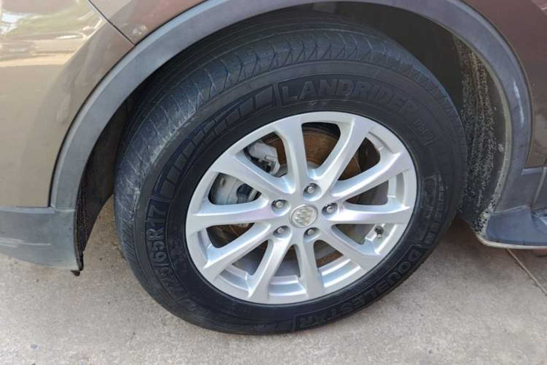 Used Buick Envision 2016 20T Two-Wheel-Drive Elite Model Left Front Wheel Hub