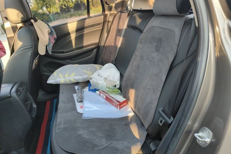 Used Buick Envision 2016 20T Two-Wheel-Drive Elite Model Left Rear Seat