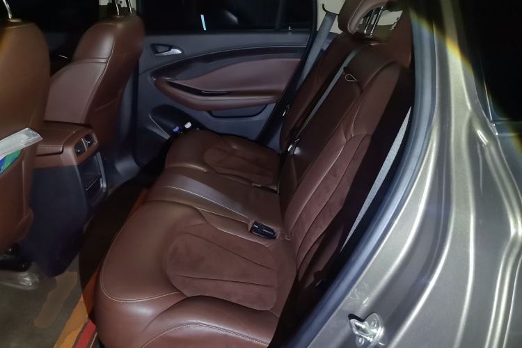 Used Buick Envision 2016 20T Two-Wheel-Drive Elite Model Left Rear Seat