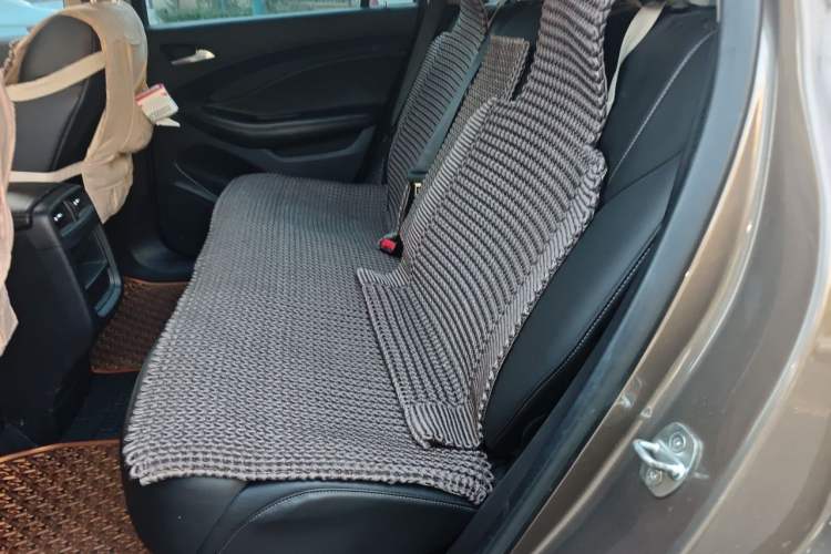 Used Buick Envision 2016 20T Two-Wheel Drive Leading Version Left Rear Seat
