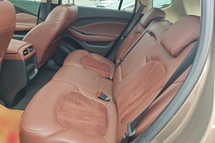 Used Buick Envision 2016 20T Four-Wheel Drive Elite Model Left Rear Seat